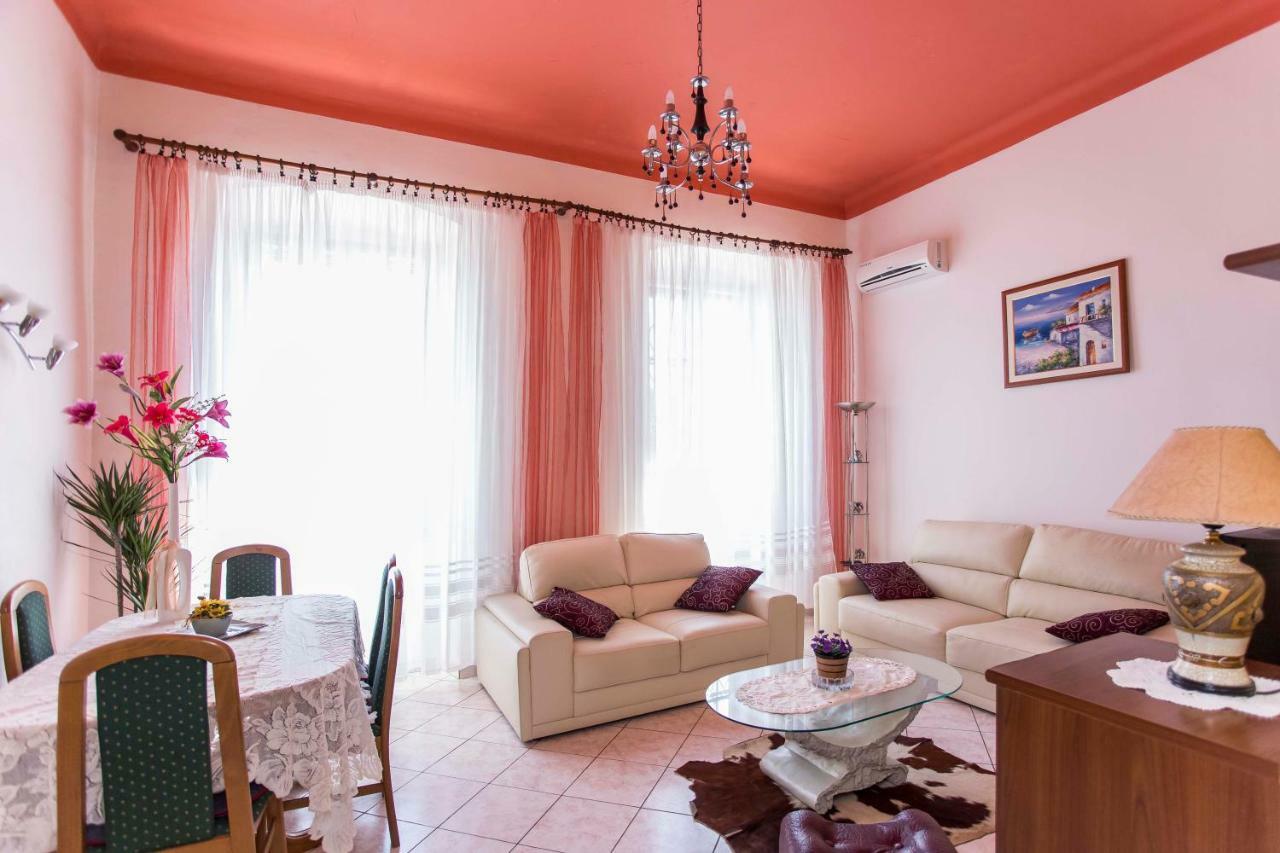 Emanuel Apartman Pula Exterior foto