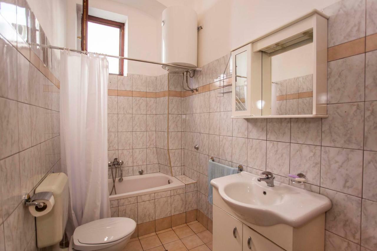 Emanuel Apartman Pula Exterior foto